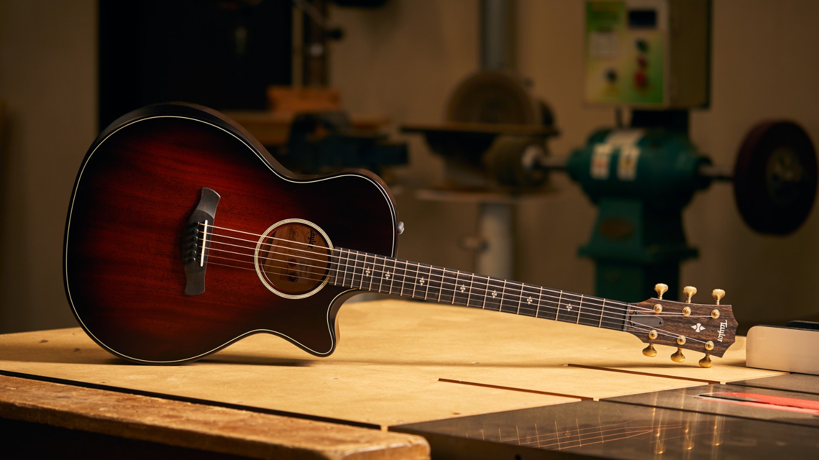 WS-500-series-BE324ce-urban-ash.jpg