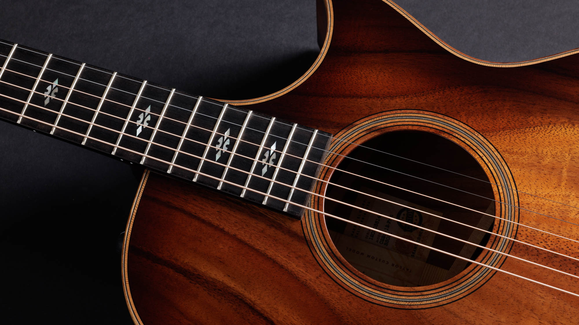 Taylor-C22ce-12-Fret-B3031-1202033145-gallery-05-2023[1].webp